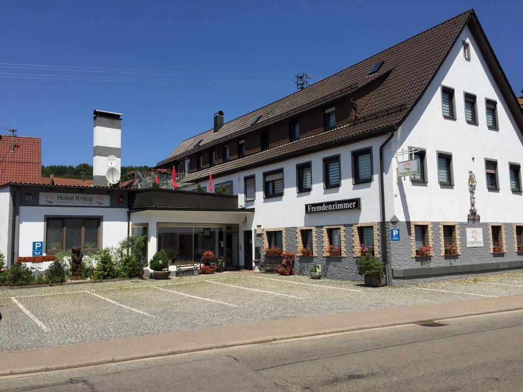 Hotel Kreuz Schwabisch Gmund Bagian luar foto
